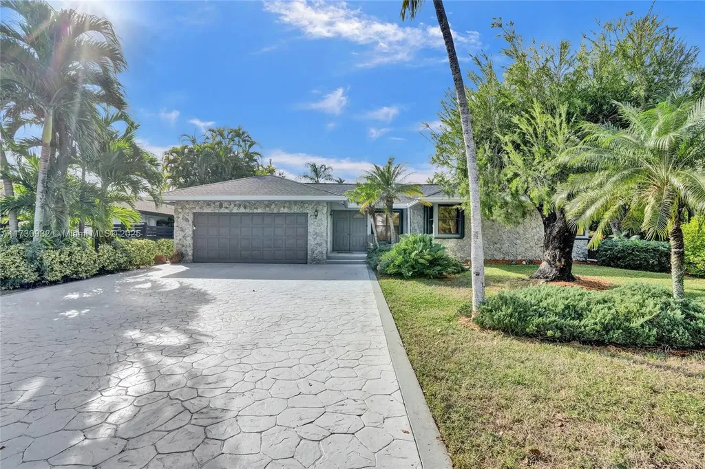 4500 NW 113th Terrace Coral Springs FL 33065