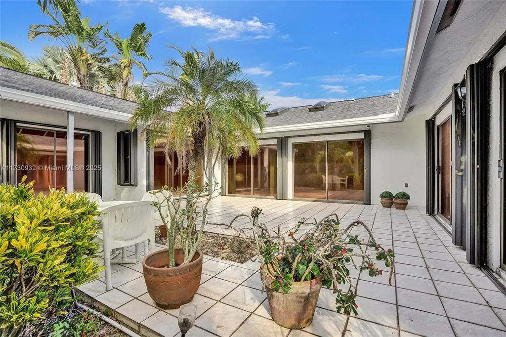 4500 NW 113th Terrace Coral Springs FL 33065