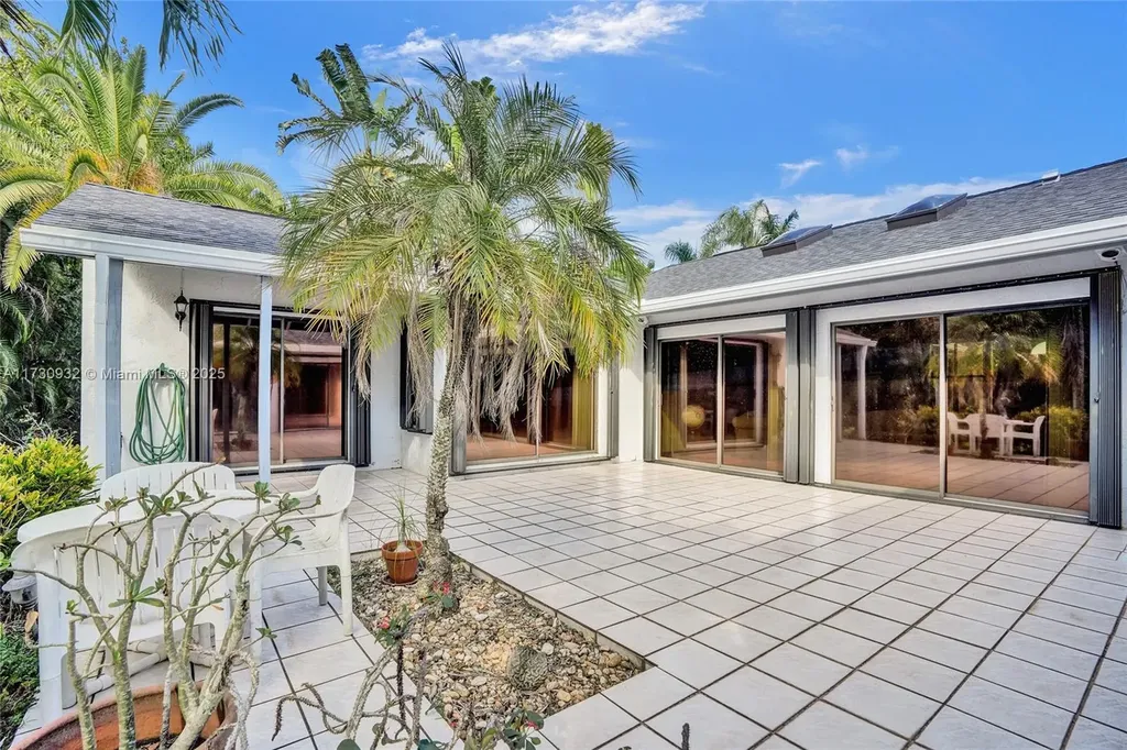 4500 NW 113th Terrace Coral Springs FL 33065