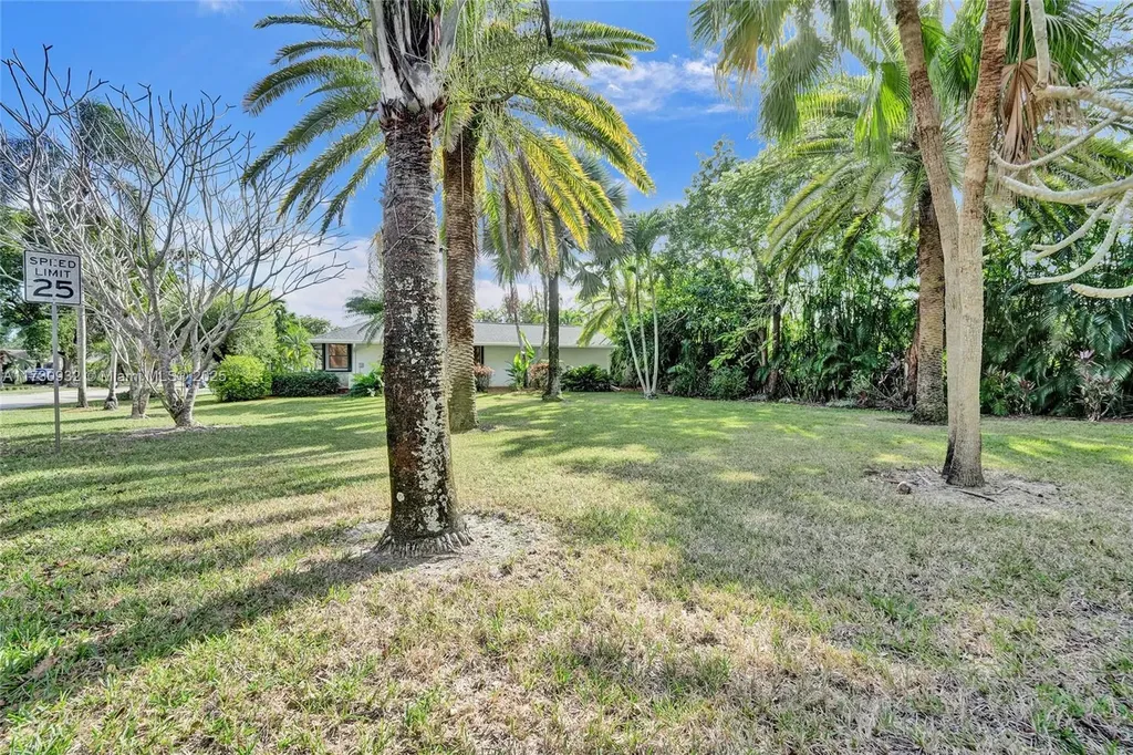 4500 NW 113th Terrace Coral Springs FL 33065