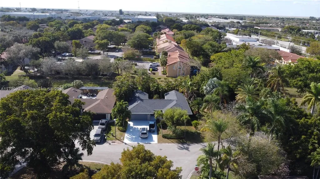 4500 NW 113th Terrace Coral Springs FL 33065