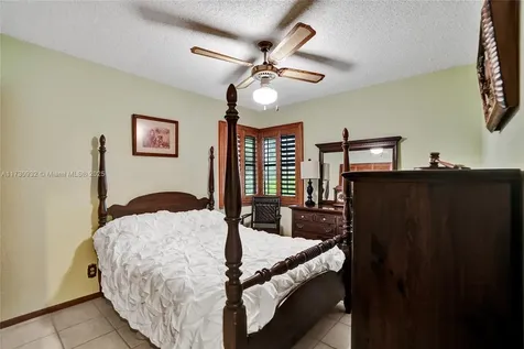 4500 NW 113th Terrace Coral Springs FL 33065