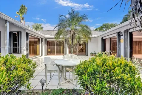 4500 NW 113th Terrace Coral Springs FL 33065