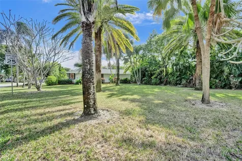 4500 NW 113th Terrace Coral Springs FL 33065