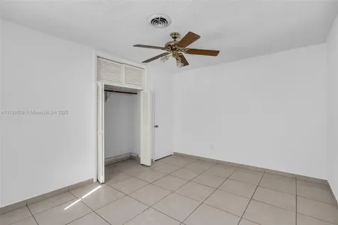 6360 W 16th Avenue Hialeah FL 33012