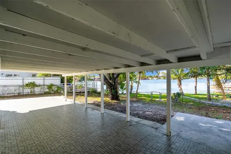 6360 W 16th Avenue Hialeah FL 33012