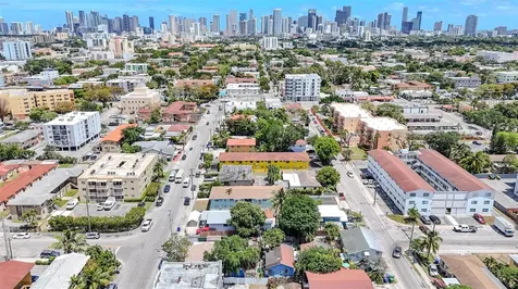 1800 SW 3rd Street #D Miami FL 33135