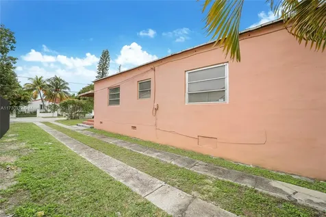 1255 SW 16th Street Miami FL 33145