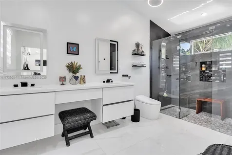 7620 SW 105th Terrace Pinecrest FL 33156