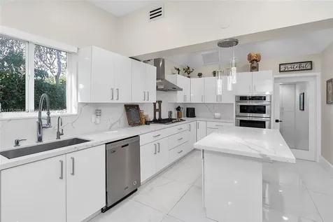 7620 SW 105th Terrace Pinecrest FL 33156