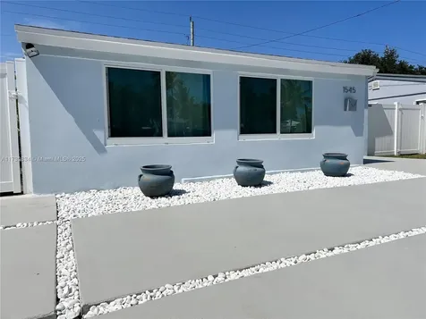 1545 NE 175th Street North Miami Beach FL 33162