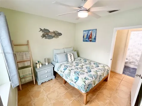 1545 NE 175th Street North Miami Beach FL 33162