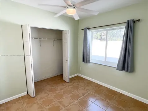 1545 NE 175th Street North Miami Beach FL 33162