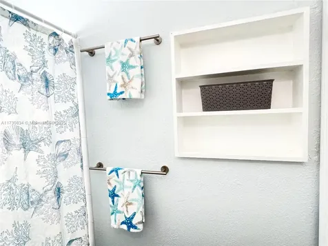 1545 NE 175th Street North Miami Beach FL 33162