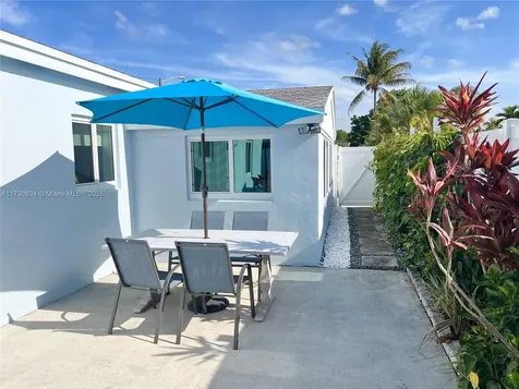 1545 NE 175th Street North Miami Beach FL 33162