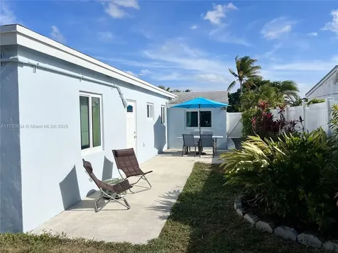 1545 NE 175th Street North Miami Beach FL 33162