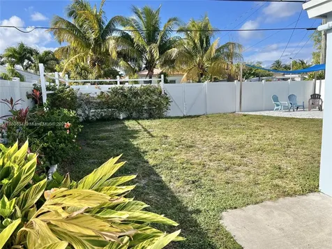 1545 NE 175th Street North Miami Beach FL 33162