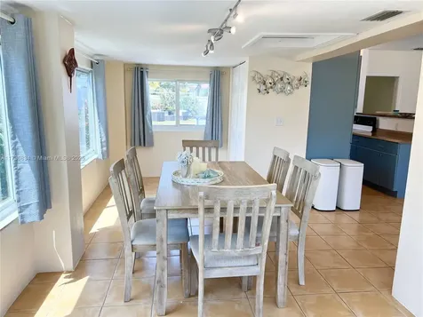 1545 NE 175th Street North Miami Beach FL 33162