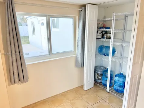 1545 NE 175th Street North Miami Beach FL 33162