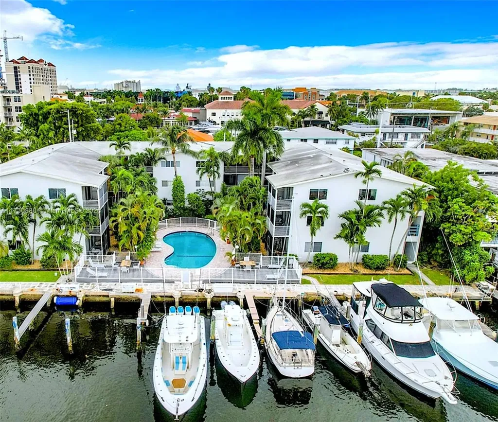 1535 SE 15th Street Fort Lauderdale FL 33316