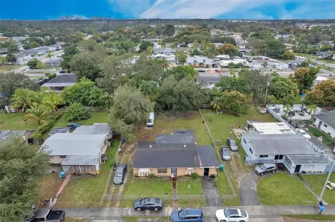 1940 NW 135th Street Miami FL 33167