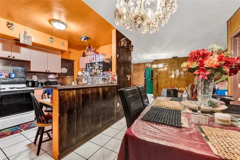1940 NW 135th Street Miami FL 33167