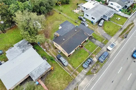 1940 NW 135th Street Miami FL 33167