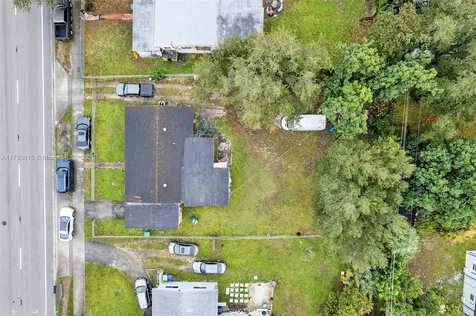 1940 NW 135th Street Miami FL 33167
