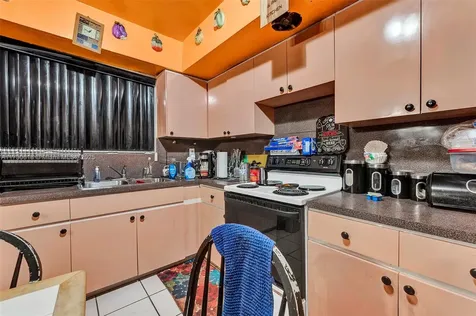 1940 NW 135th Street Miami FL 33167