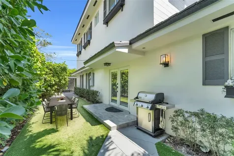 491 SW 22nd Road Miami FL 33129