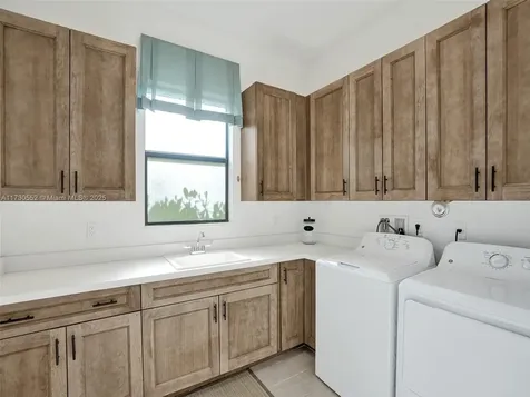 9449 Vallen Court Parkland FL 33076