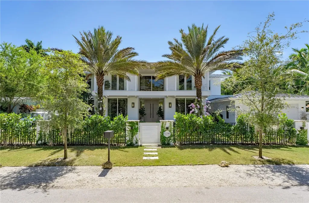 6790 SW 76th Terrace South Miami FL 33143