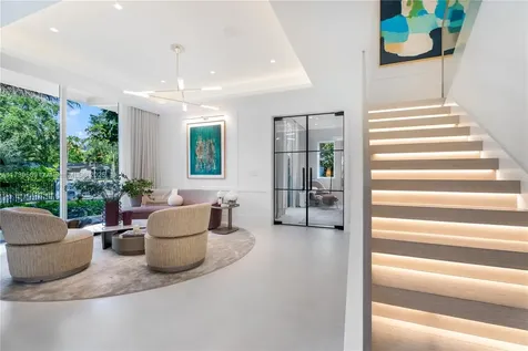 6790 SW 76th Terrace South Miami FL 33143