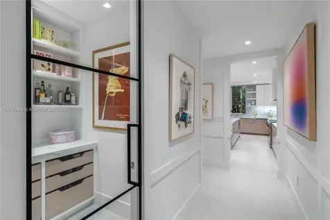 6790 SW 76th Terrace South Miami FL 33143