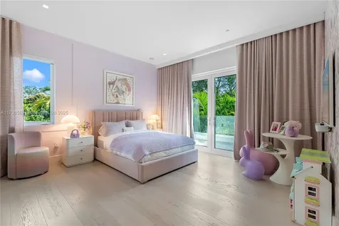6790 SW 76th Terrace South Miami FL 33143