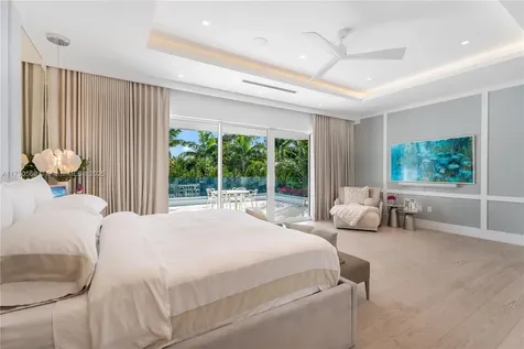6790 SW 76th Terrace South Miami FL 33143