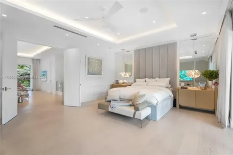 6790 SW 76th Terrace South Miami FL 33143