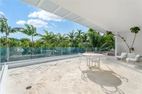 6790 SW 76th Terrace South Miami FL 33143