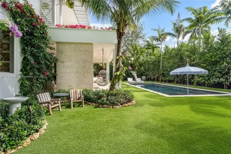 6790 SW 76th Terrace South Miami FL 33143