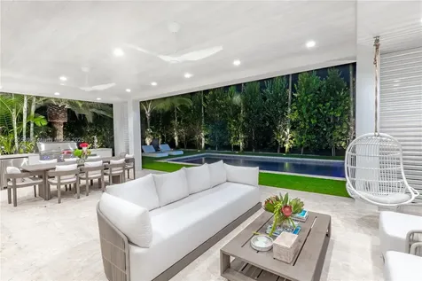 6790 SW 76th Terrace South Miami FL 33143