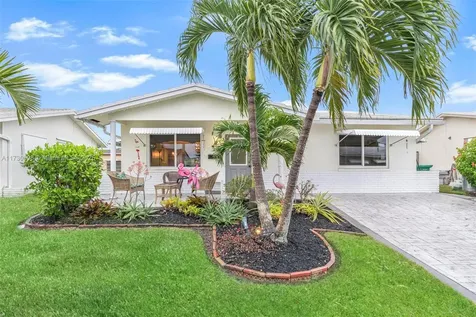 4902 NW 42nd Avenue Tamarac FL 33319