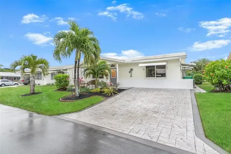 4902 NW 42nd Avenue Tamarac FL 33319