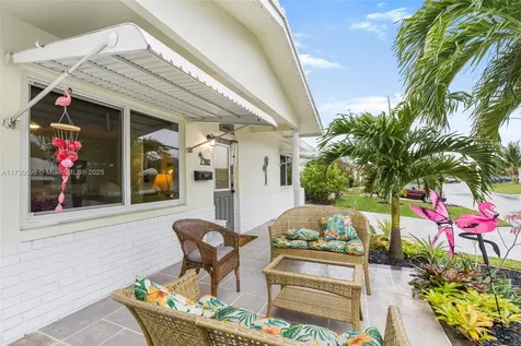 4902 NW 42nd Avenue Tamarac FL 33319