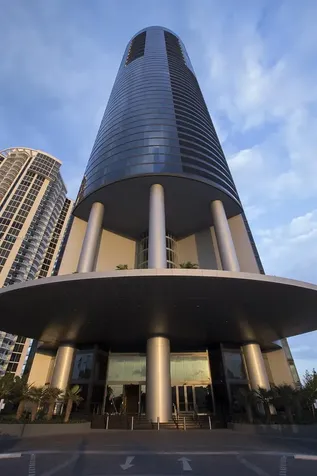 18555 Collins Avenue Sunny Isles Beach FL 33160