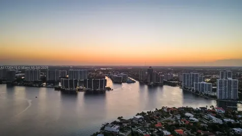 18555 Collins Avenue Sunny Isles Beach FL 33160