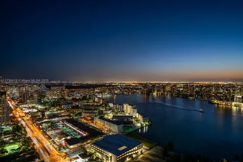 18555 Collins Avenue Sunny Isles Beach FL 33160