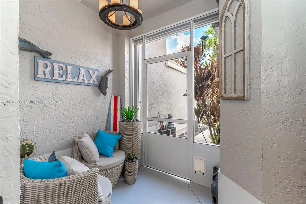 10412 Plaza Centro Boca Raton FL 33498