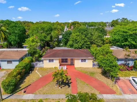 701 NE 170th Street North Miami Beach FL 33162