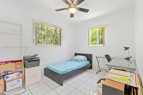 701 NE 170th Street North Miami Beach FL 33162