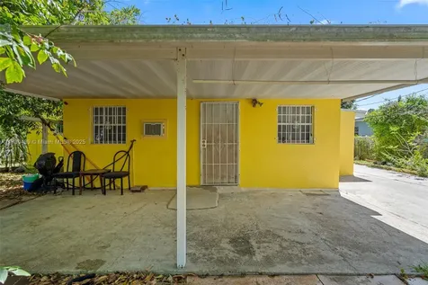 701 NE 170th Street North Miami Beach FL 33162